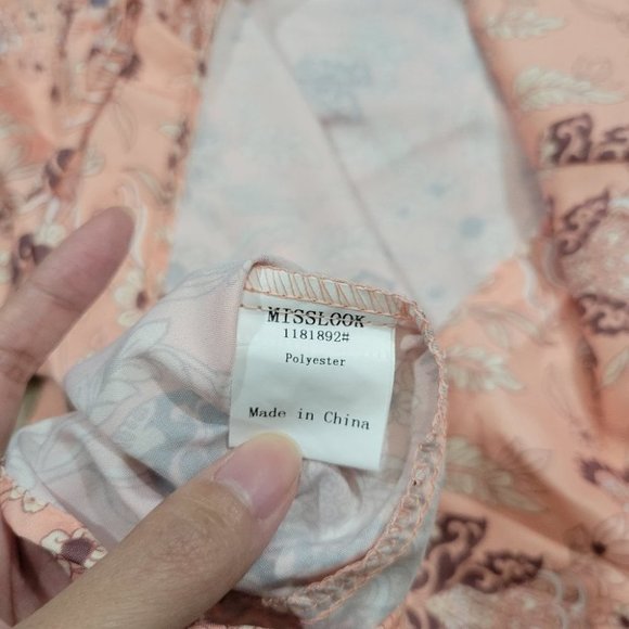 MISSLOOK Bohemian Style Puff Sleeve Blouse Size Medium - Picture 8 of 12